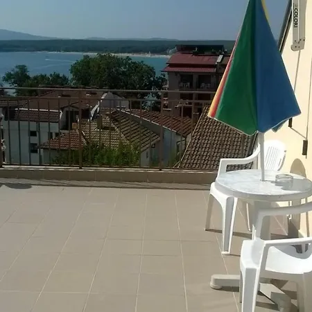 стоянови 3*